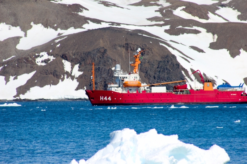 Leia mais sobre o artigo Cetesb realiza nova campanha de coleta de amostras na Antártica