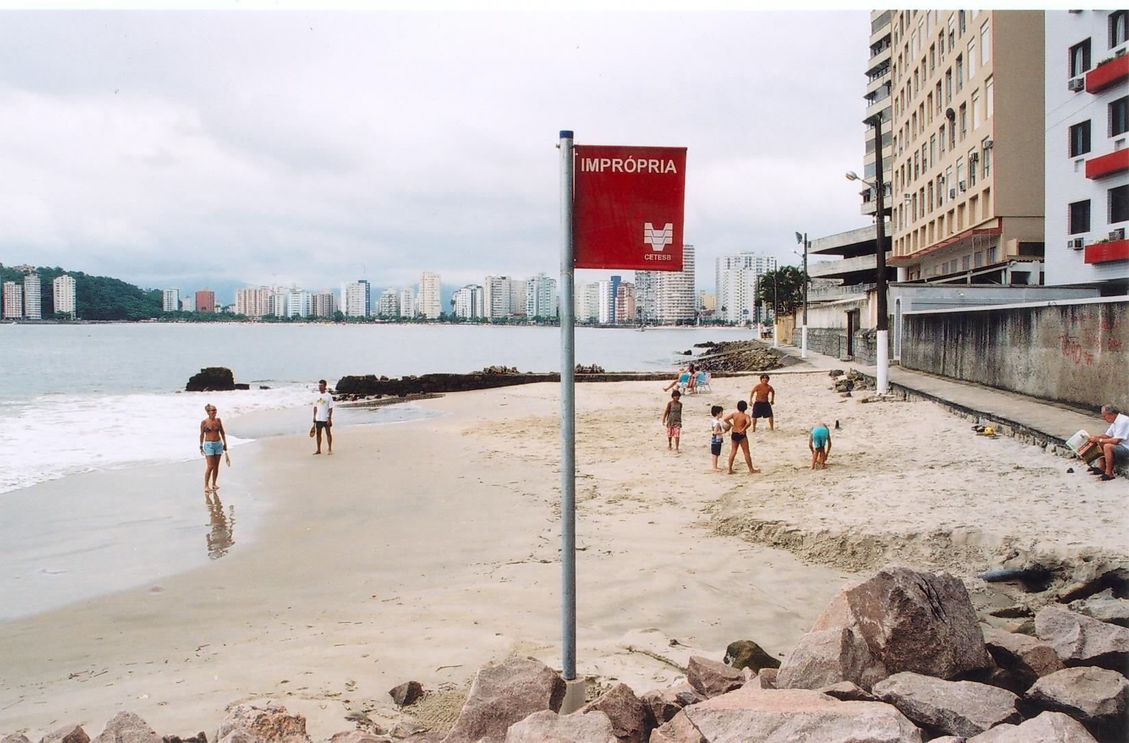 No momento você está vendo Chuvas prejudicam as condições de balneabilidade das praias paulistas