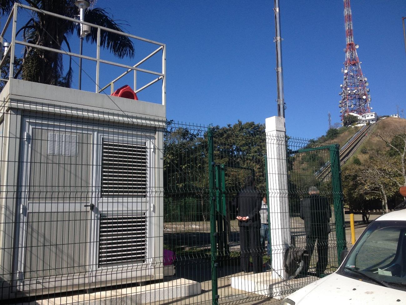 Leia mais sobre o artigo Cetesb opera  no Pico do Jaraguá a 60ª estação de qualidade do ar de SP