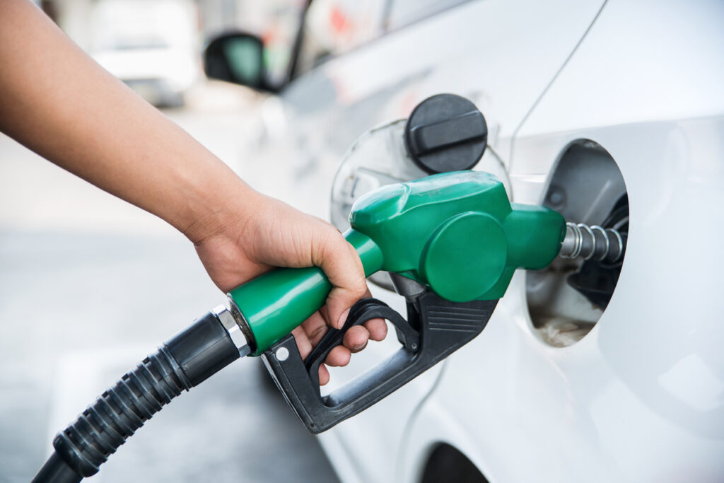 Você está visualizando atualmente CETESB aprimora procedimentos para licenciamento de postos de combustíveis