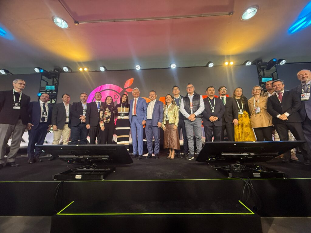 Leia mais sobre o artigo CETESB fortalece a gestão ambiental no 8º Congresso Ambiental – Edição Especial ABEMA 40 anos