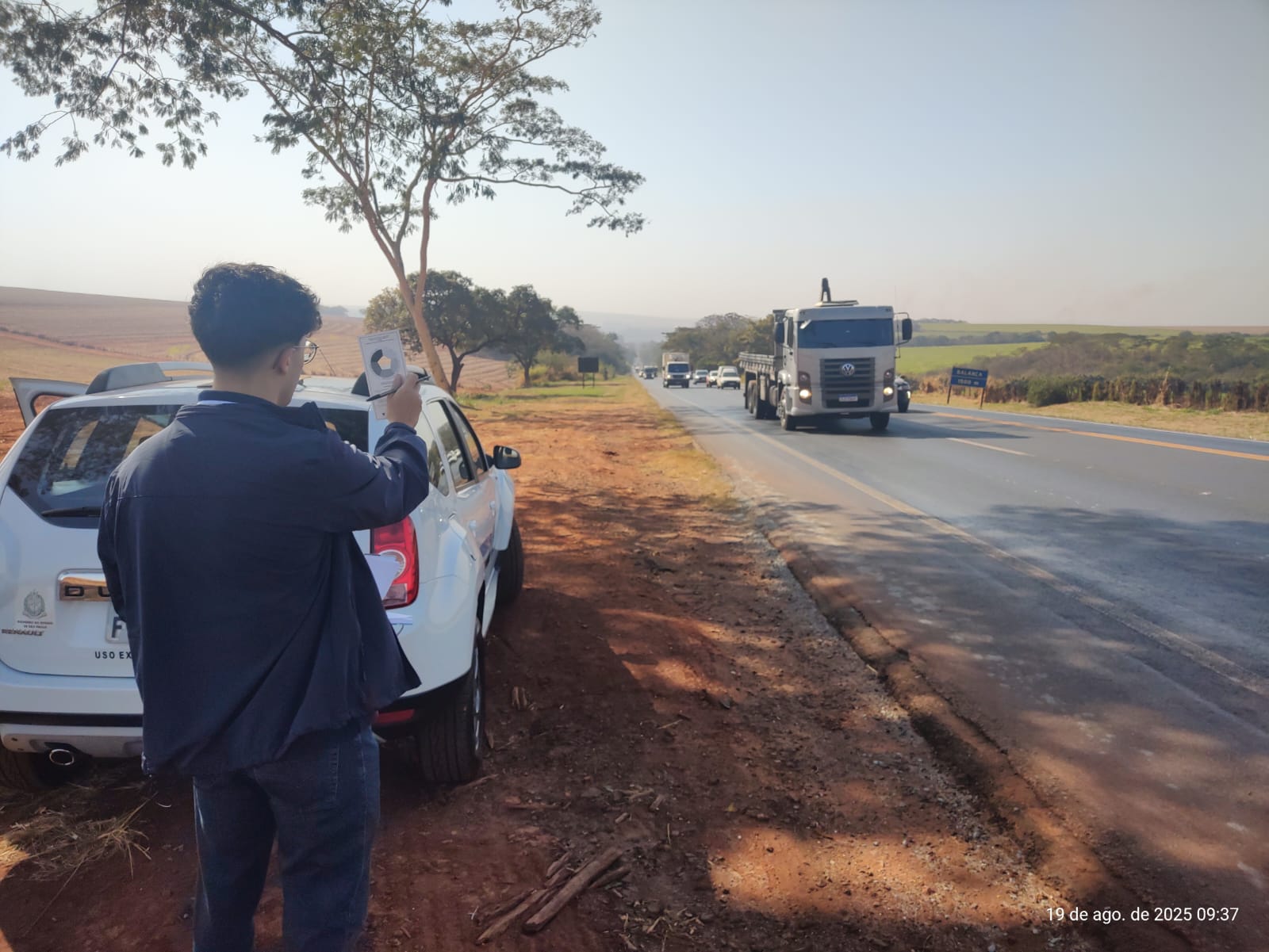 Leia mais sobre o artigo Cetesb realiza 3º Megacomando de 2025 e fiscaliza mais de 42 mil veículos a diesel em todo o estado