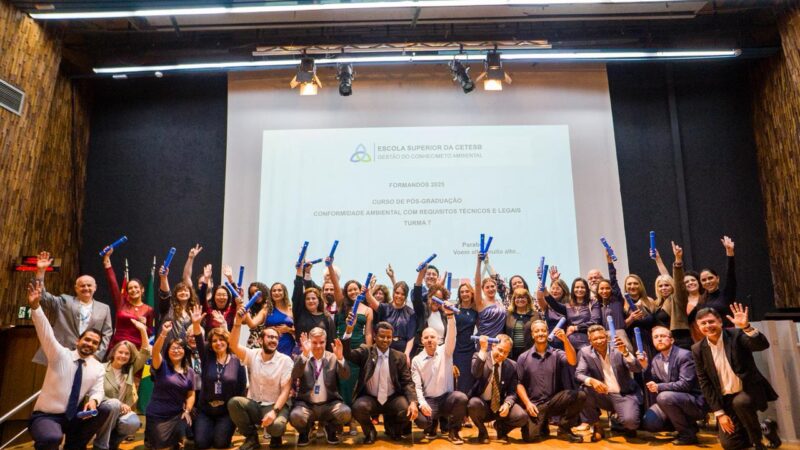 Cerimônia marca formatura da 7ª turma de pós-graduação da Escola Superior da Cetesb